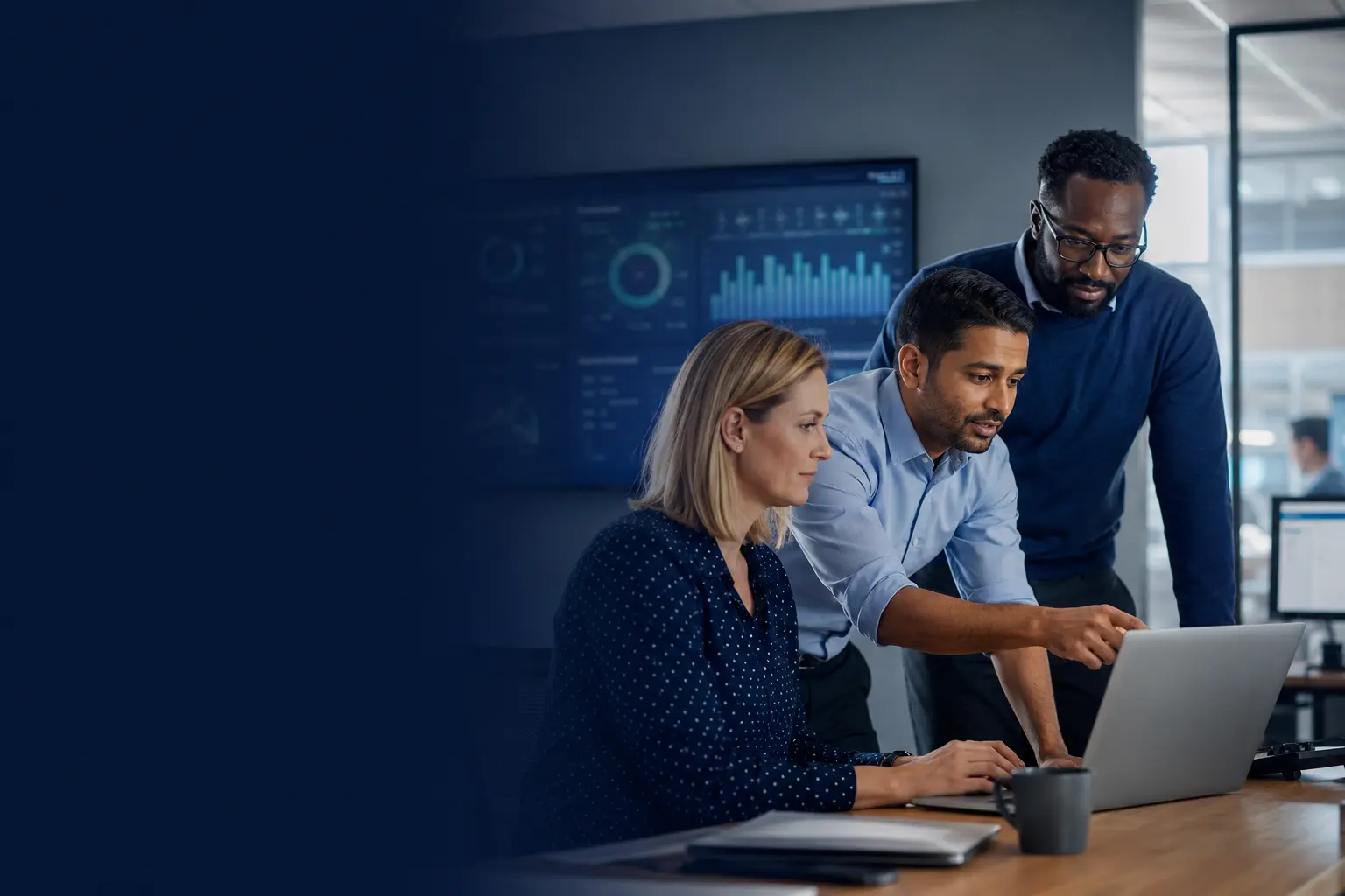 Managed IT specialists helping a business team resolve technology needs.